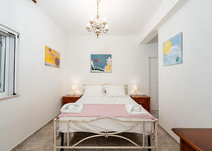 Azure Garden Retreat Vakantiehuis