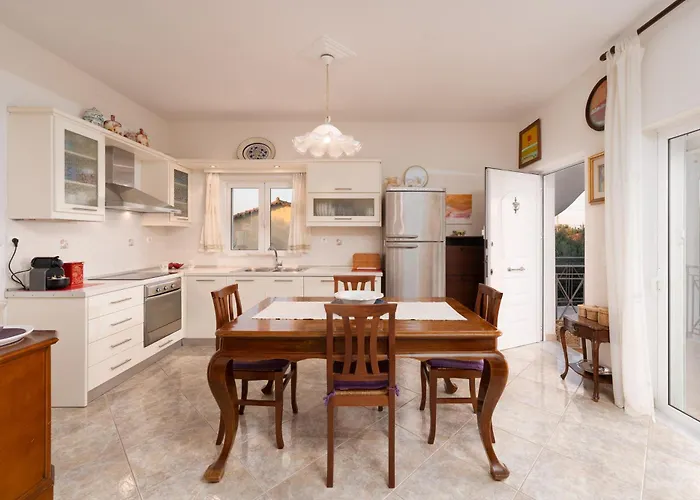 Azure Garden Retreat Vakantiehuis *